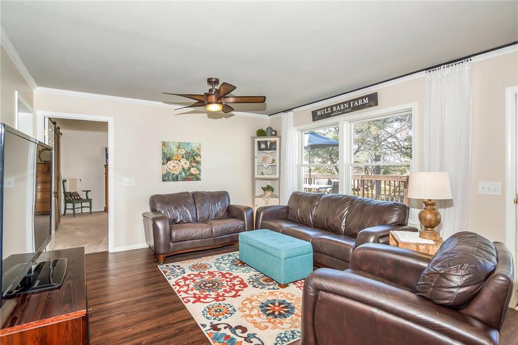 21440 Mule Barn Road Sheridan, IN 46069 - Photo 5 of 47 Gallery Image 5