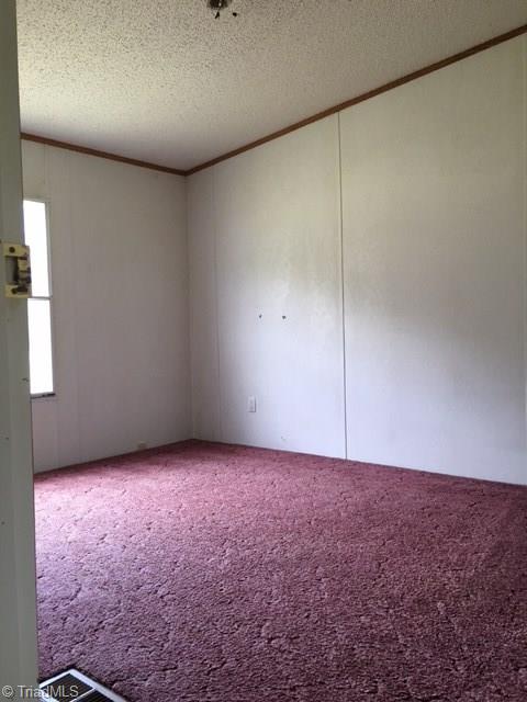 447 Duke Whittaker Road Mocksville, NC 27028 - Photo 5 of 6 Gallery Image 5