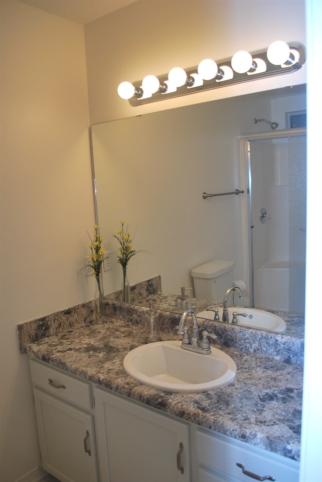 142 Robbins Boulevard Daphne, AL 36526 - Photo 11 of 39 Master Bathroom