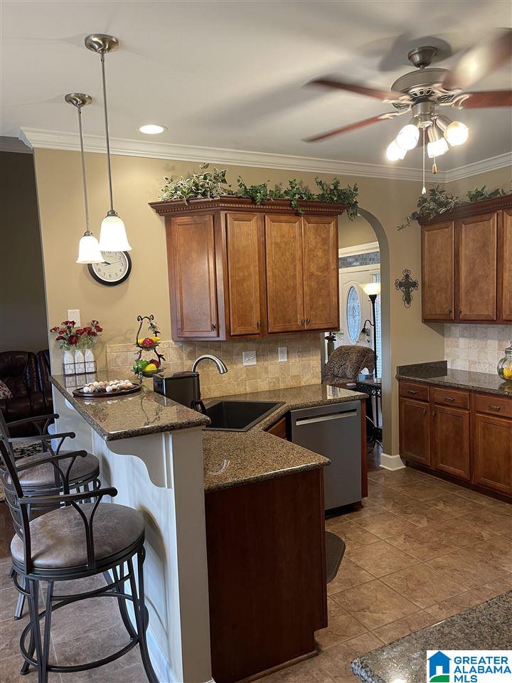 128 Tanglewood Drive Alabaster, AL 35007 - Photo 10 of 31