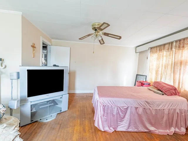 $223,250 | 1824 South Austin Boulevard, Cicero, IL 60804