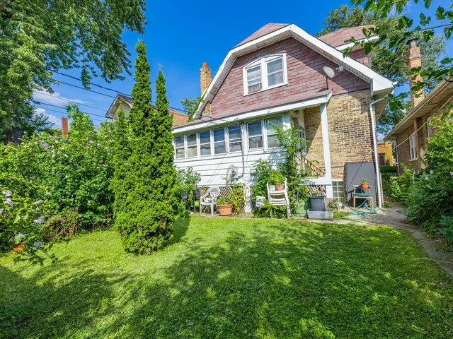 $223,250 | 1824 South Austin Boulevard, Cicero, IL 60804