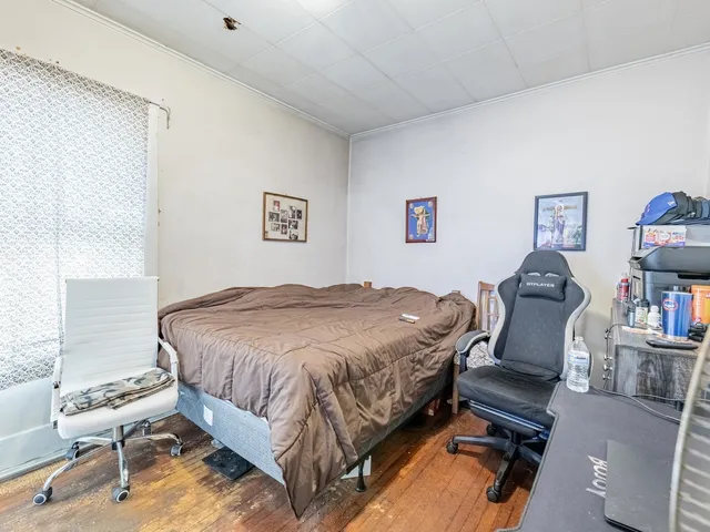 $223,250 | 1824 South Austin Boulevard, Cicero, IL 60804