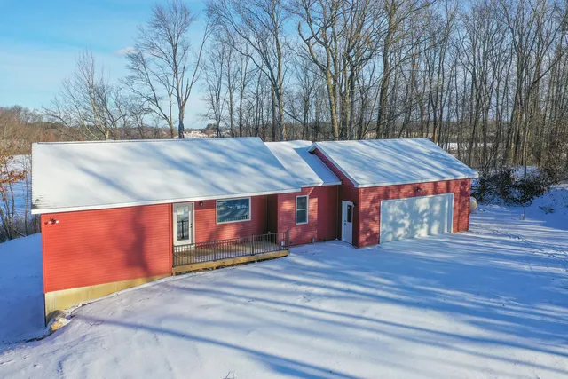 $475,000 | 11582 Highway 60, Three Rivers, MI 49093