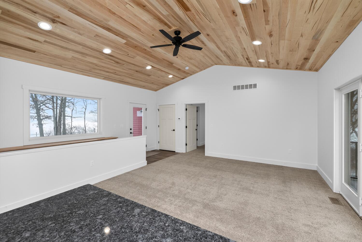 11582 Highway 60 Three Rivers, MI 49093 - Photo 9 of 40 11582 M60 Three Rivers MI-large-009-026-