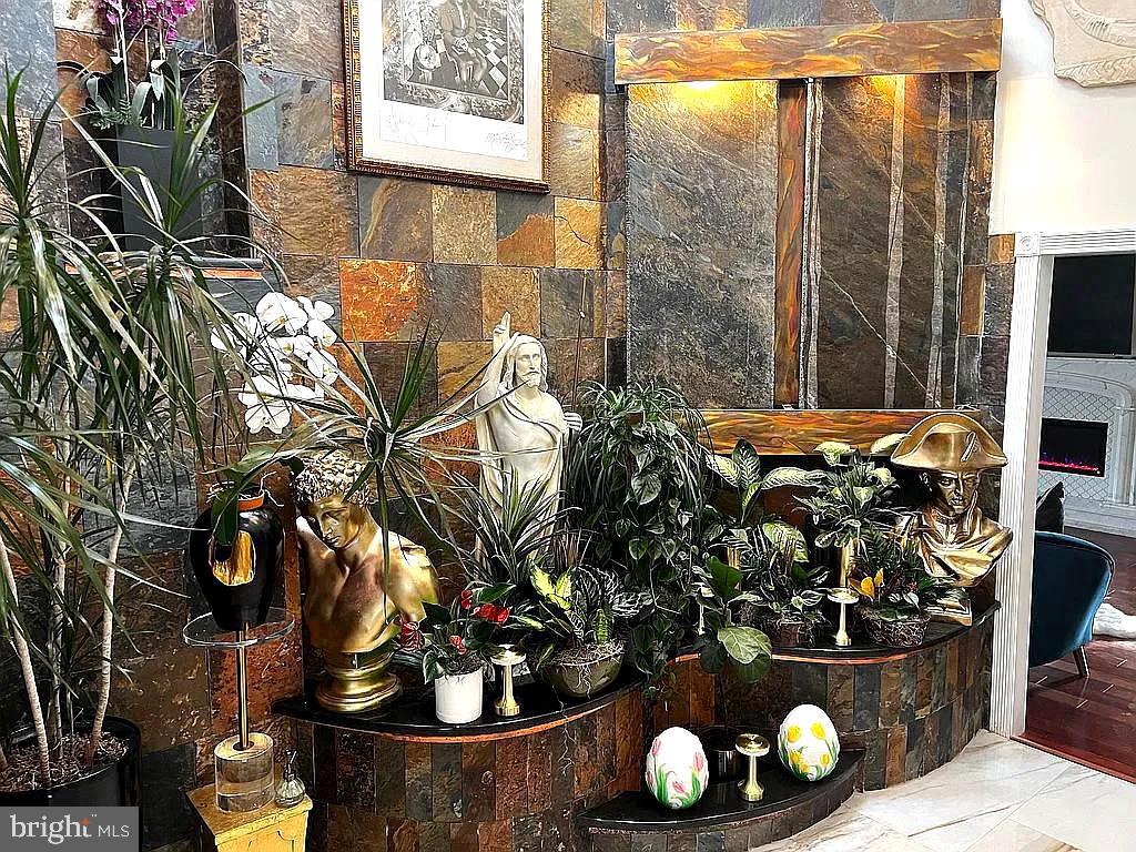 122-124 Salina Road Sewell, NJ 08080 - Photo 6 of 27 a view of a vase of flowers sitting on a table