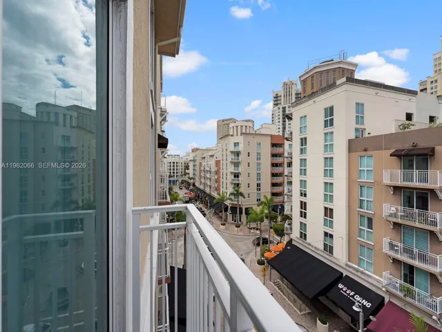 $605,000 | 7265 Southwest 89th Street, Unit A520, Miami, FL 33156