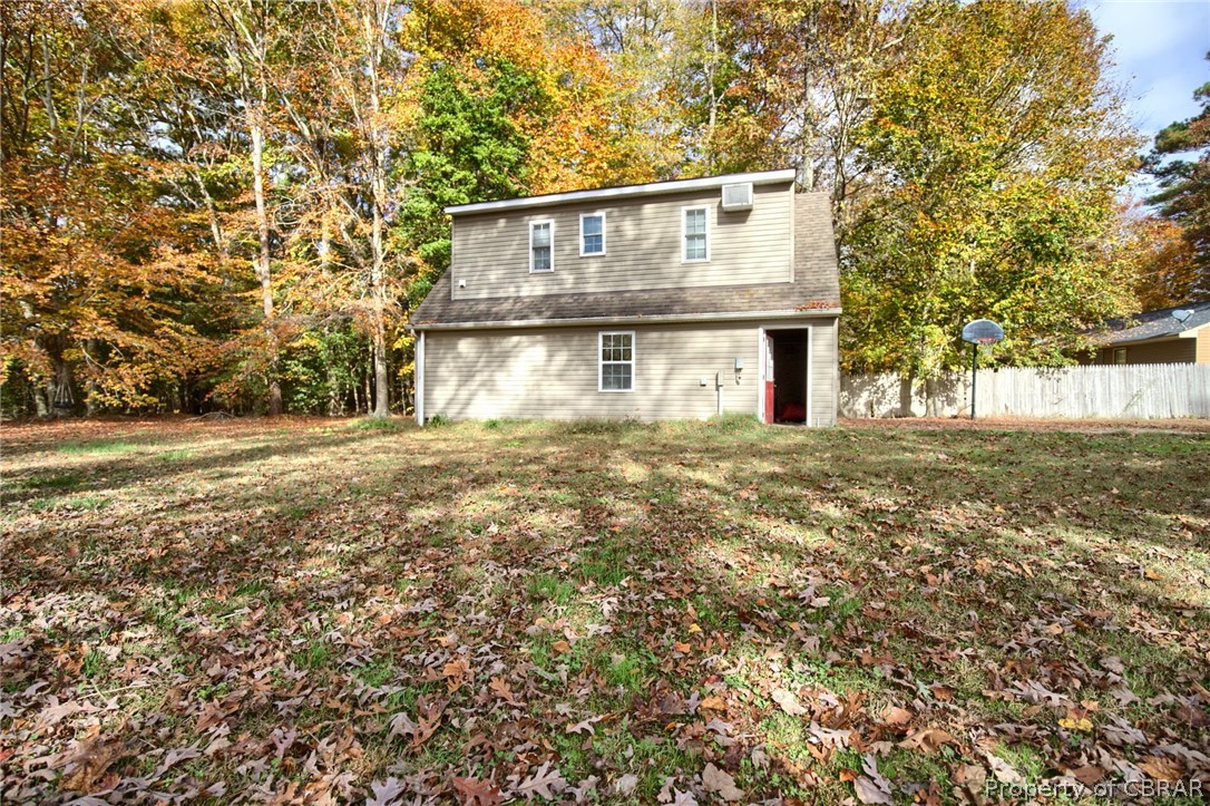 8032 Crab Thicket Road Gloucester, VA 23061 - Photo 8 of 30 Gallery Image 8