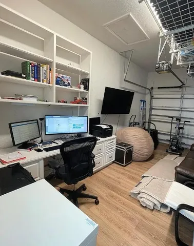 $3,800 | 1084 Northwest 18th Avenue, Boca Raton, FL 33431