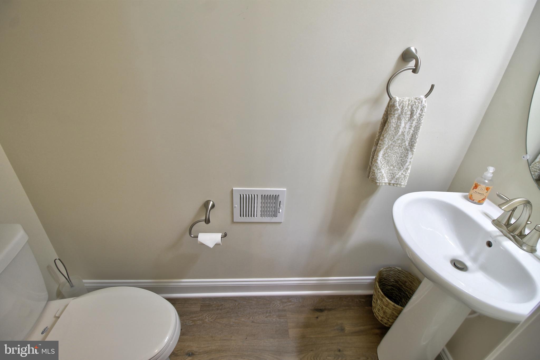 1335 Spindrift Road Aberdeen, MD 21001 - Photo 16 of 41 Powder Room on 2nd level