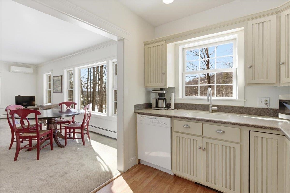 557 Bennett Hill Road Shaftsbury, VT 05262 - Photo 44 of 55