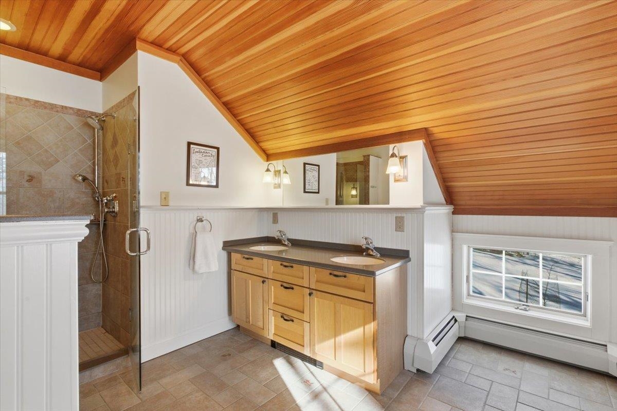 557 Bennett Hill Road Shaftsbury, VT 05262 - Photo 53 of 55