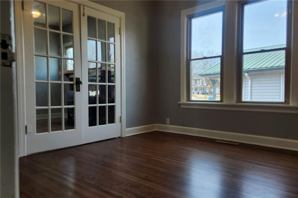 208 Main Street Osawatomie, KS 66064 - Photo 15 of 41