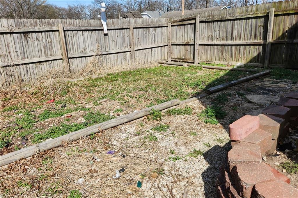 208 Main Street Osawatomie, KS 66064 - Photo 37 of 41