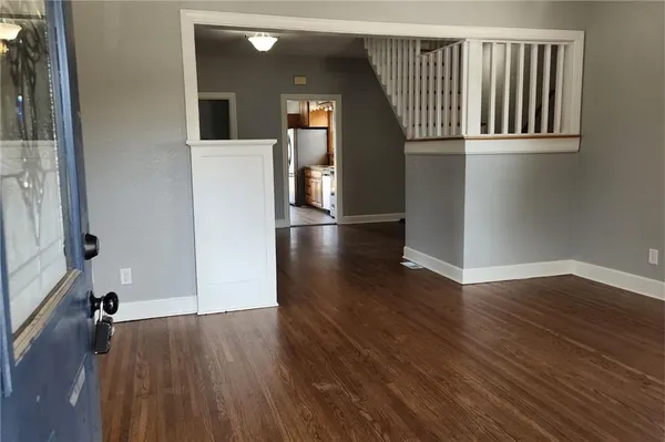 $194,900 | 208 Main Street, Osawatomie, KS 66064