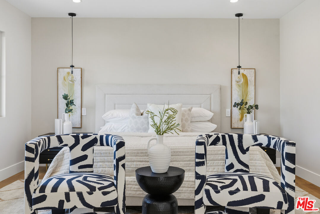 5032 Bluebell Avenue Valley Village, CA 91607 - Photo 19 of 75