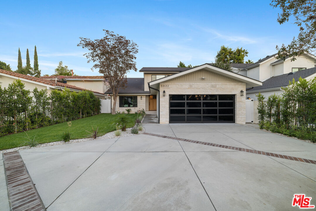 5032 Bluebell Avenue Valley Village, CA 91607 - Photo 63 of 75 a front view of a house with garden