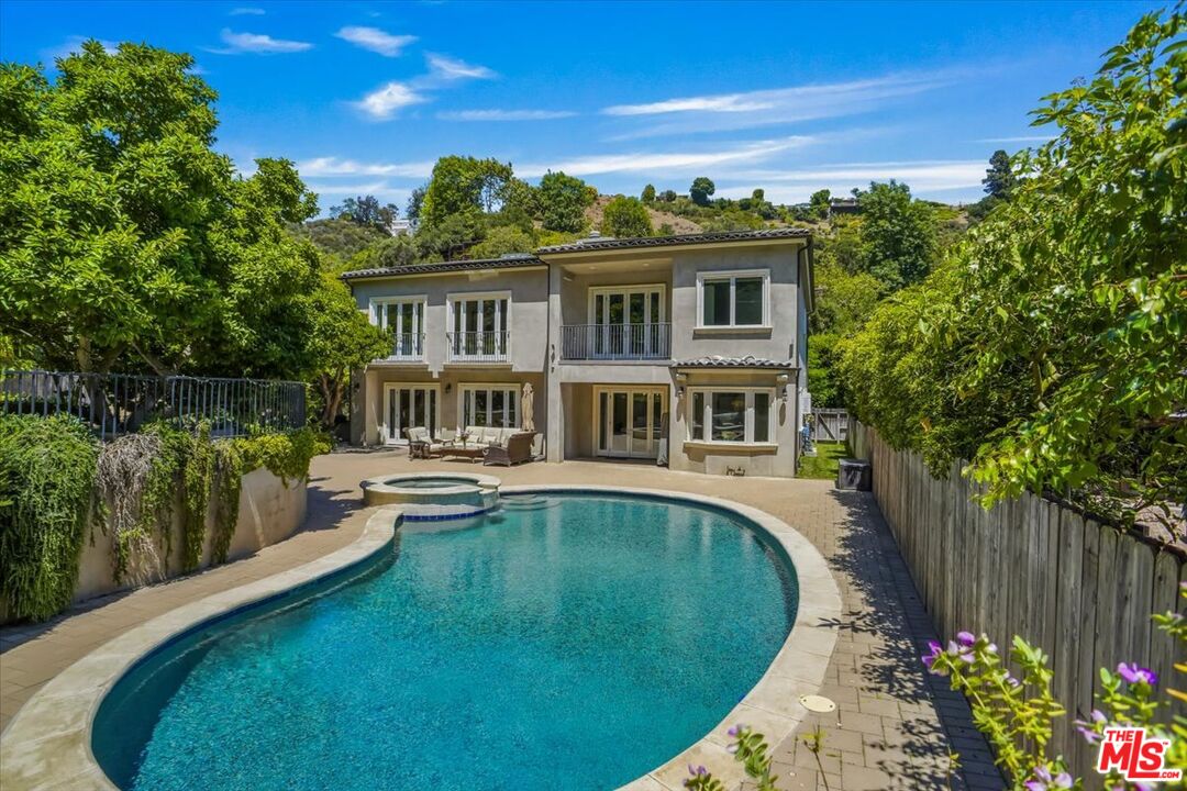 1701 Roscomare Road Los Angeles, CA 90077 - Photo 2 of 45