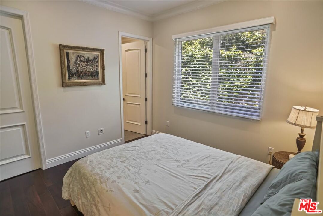 1701 Roscomare Road Los Angeles, CA 90077 - Photo 21 of 45