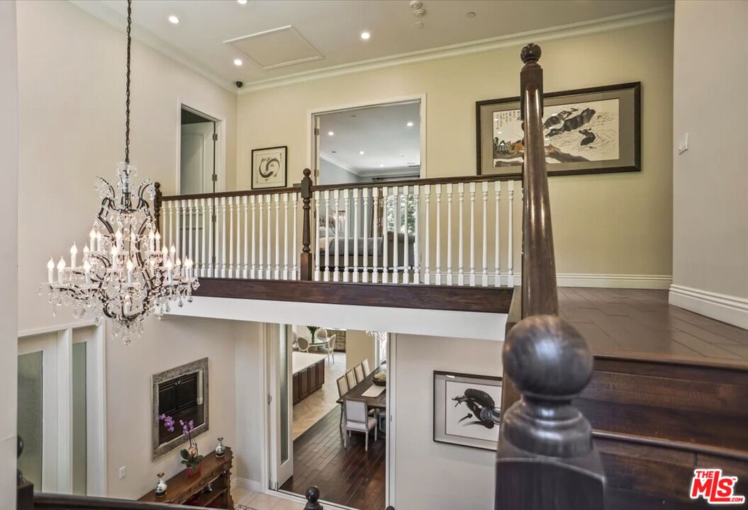 1701 Roscomare Road Los Angeles, CA 90077 - Photo 23 of 45