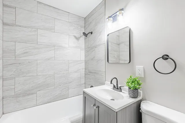 $159,900 | 782 Campbell Avenue, Calumet City, IL 60409