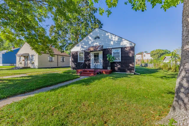 $159,900 | 782 Campbell Avenue, Calumet City, IL 60409
