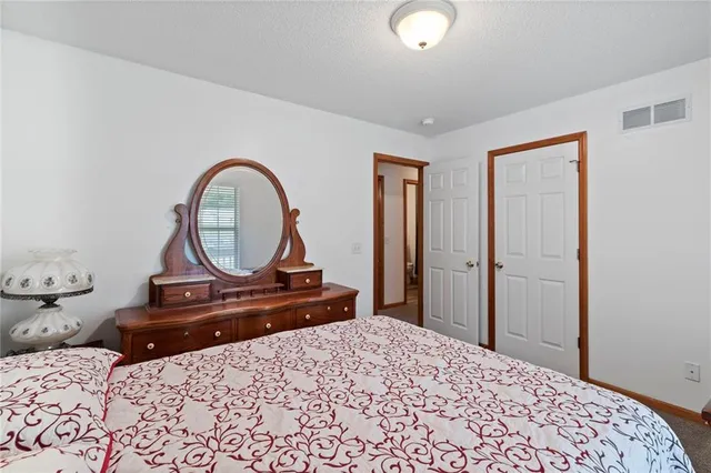 $329,000 | 606 South Thornton Street, Richmond, MO 64085