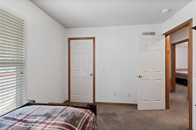 $329,000 | 606 South Thornton Street, Richmond, MO 64085