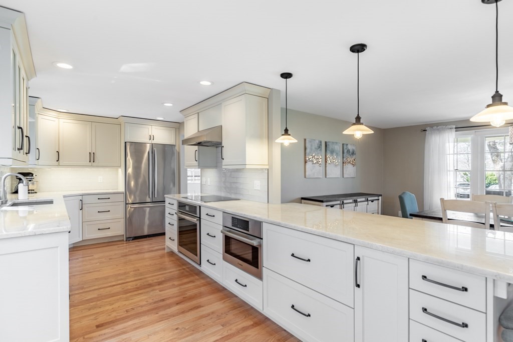 46 Ledge Road Lynnfield, MA 01940 - Photo 18 of 40 Gallery Image 18