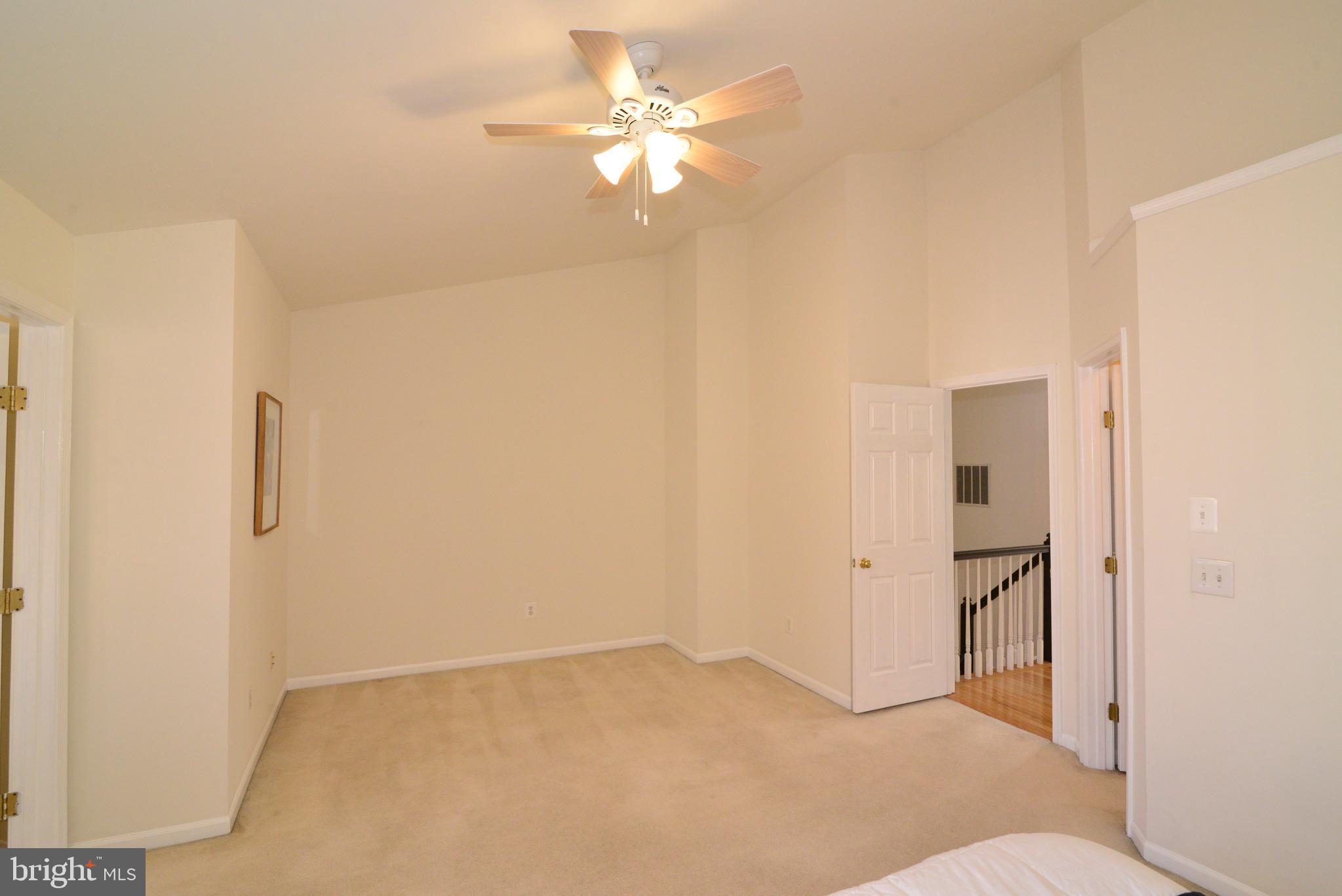 1384 Park Garden Lane Reston, VA 20194 - Photo 21 of 38 The owner's suite has space for a sitting area.
