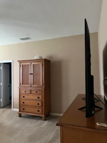 $2,500 | 139 Port Royal Court, Sebastian, FL 32958