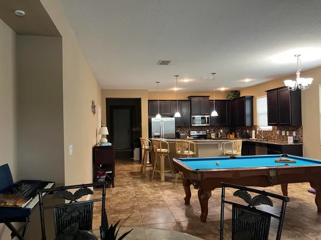 $2,500 | 139 Port Royal Court, Sebastian, FL 32958