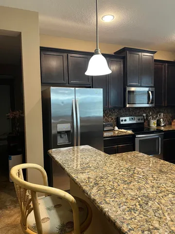 $2,500 | 139 Port Royal Court, Sebastian, FL 32958