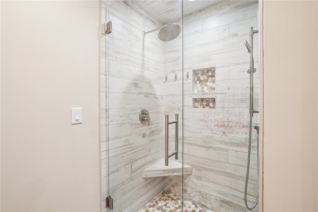 120 Beacon Ridge Circle Salem, SC 29676 - Photo 35 of 49 This modern shower offers a refreshing, spa-like experience.