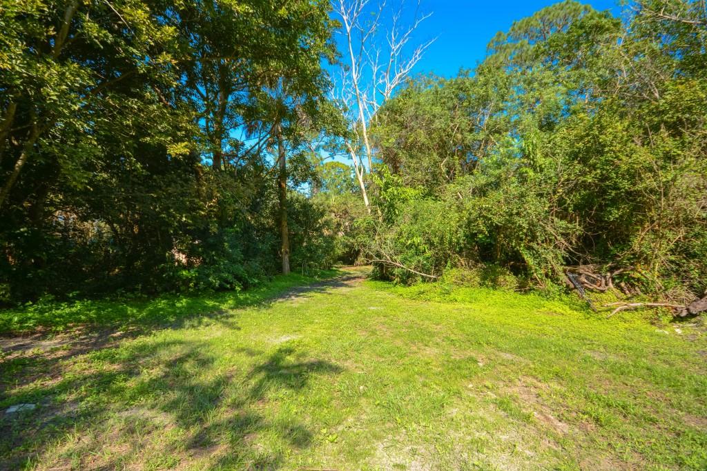 2789 G Road East Loxahatchee, FL 33470 - Photo 14 of 16 Yard