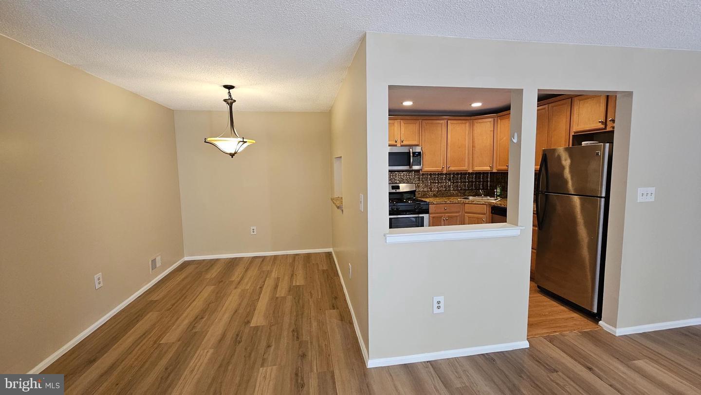 39 Juniper Way Hamilton, NJ 08619 - Photo 4 of 17