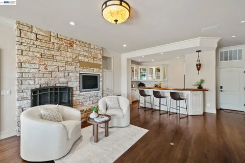 $5,750,000 | 27 Eagle Ridge Lane, Danville, CA 94506