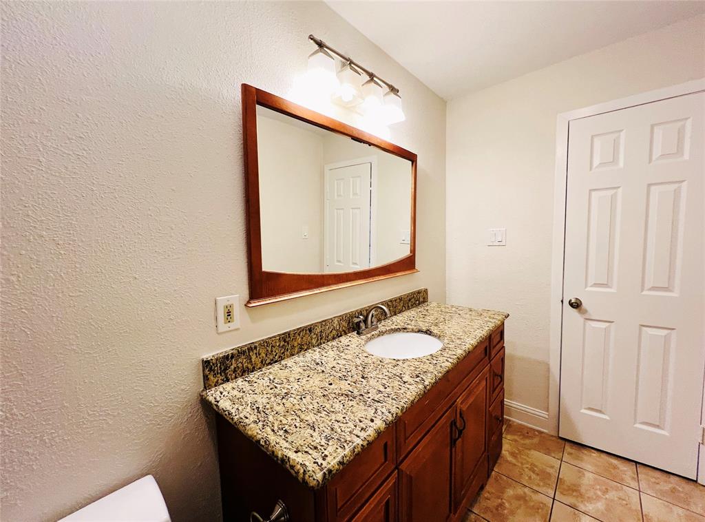4220 Madera Road Irving, TX 75038 - Photo 18 of 29