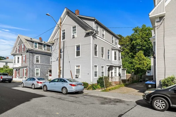 $1,199,000 | 13 Knowlton Street, Beverly, MA 01915