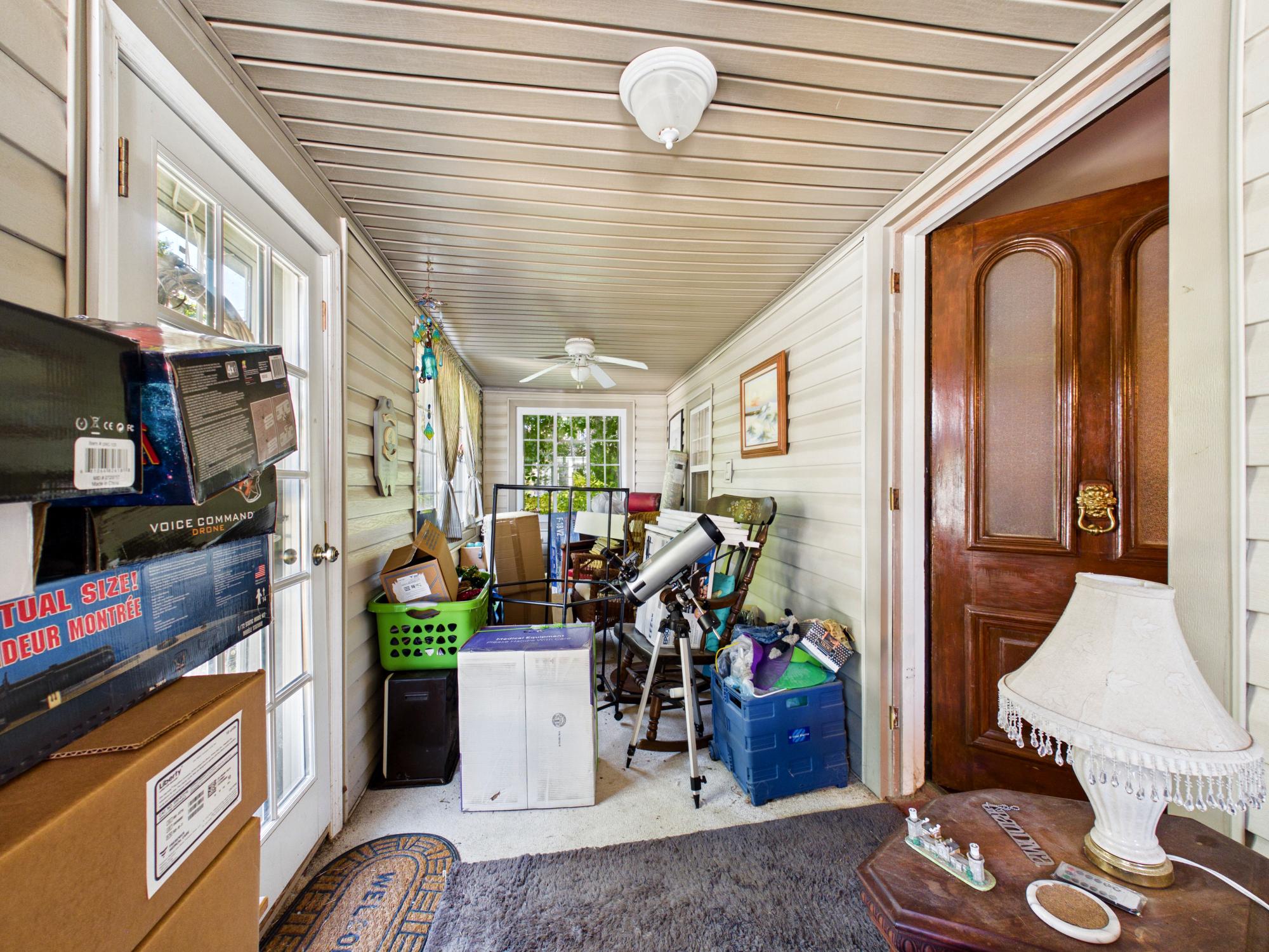 20488 Nanticoke Road Nanticoke, MD 21840 - Photo 24 of 32 Entryway with potential charm.