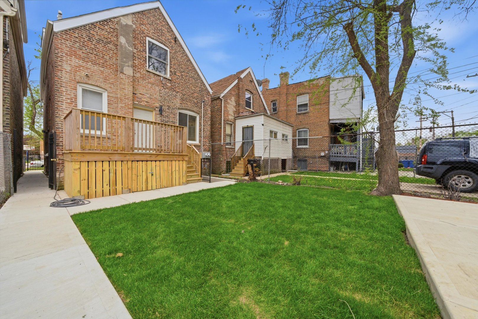 4532 West Maypole Avenue Chicago, IL 60624 - Photo 32 of 33 Gallery Image 32