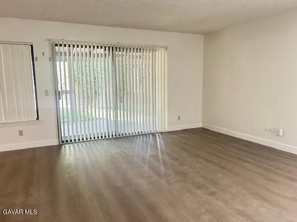 $3,300 | 431 Fantasy Street, Palmdale, CA 93551