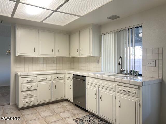 431 Fantasy Street Palmdale, CA 93551 - Photo 18 of 42 f20