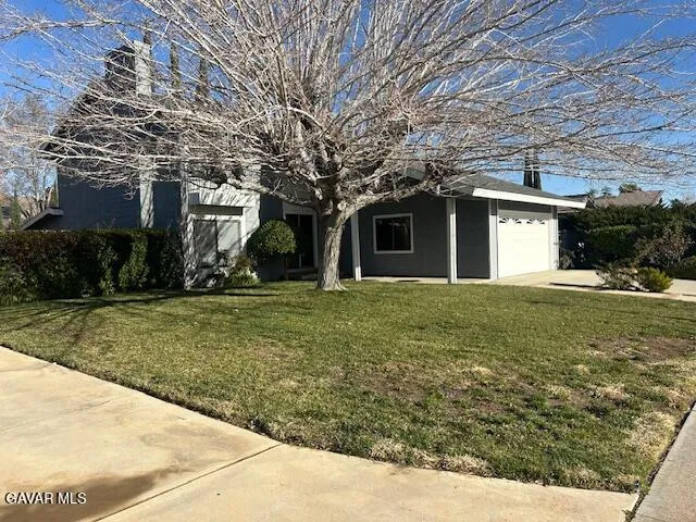 $3,300 | 431 Fantasy Street, Palmdale, CA 93551