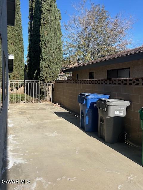 431 Fantasy Street Palmdale, CA 93551 - Photo 34 of 42 f25