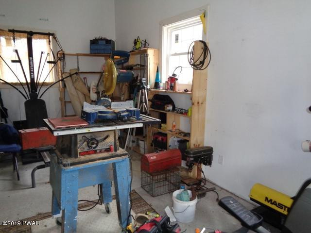508 Rowland Road Greeley, PA 18425 - Photo 31 of 33 Workshop Attached Garage