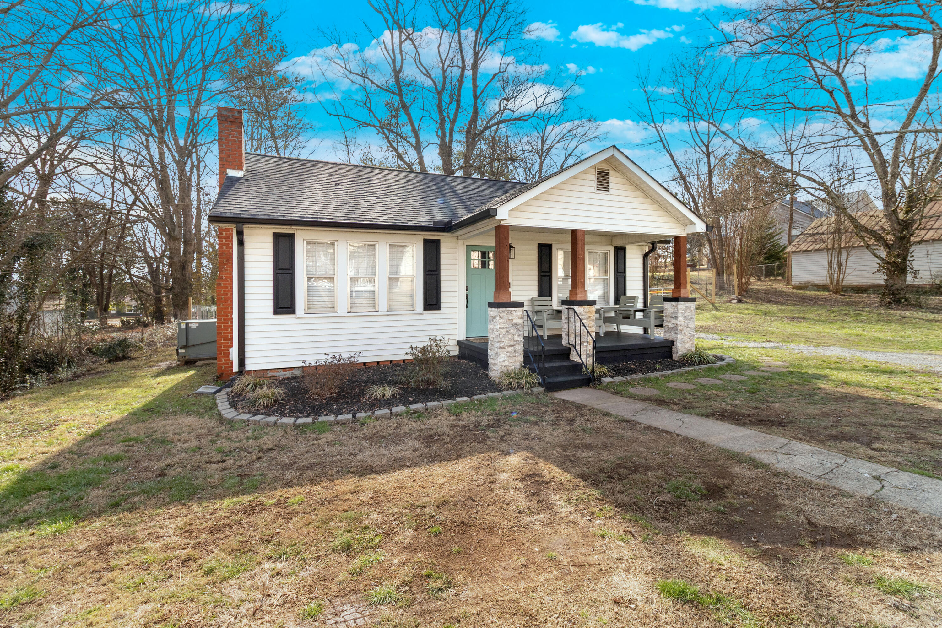 401 Wabash Street Athens, TN 37303 - Photo 4 of 21 Wabash MLS-02