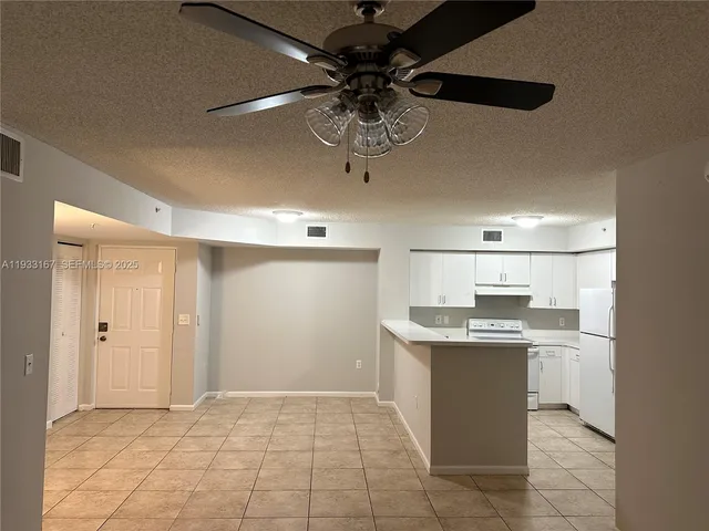 $2,200 | 2173 Renaissance Boulevard, Unit 108, Miramar, FL 33025