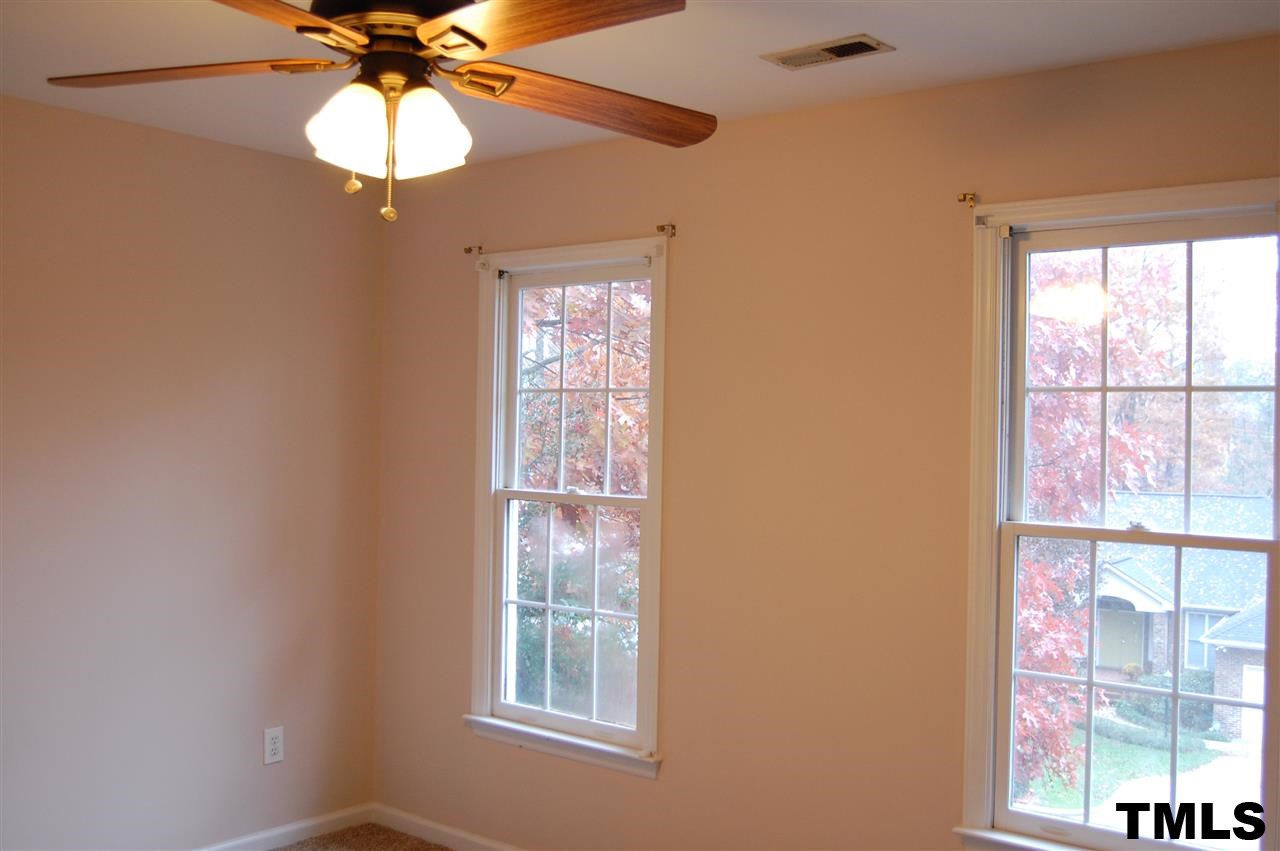9505 Meadowmont Lane Raleigh, NC 27615 - Photo 4 of 18 a view of a livingroom with a window
