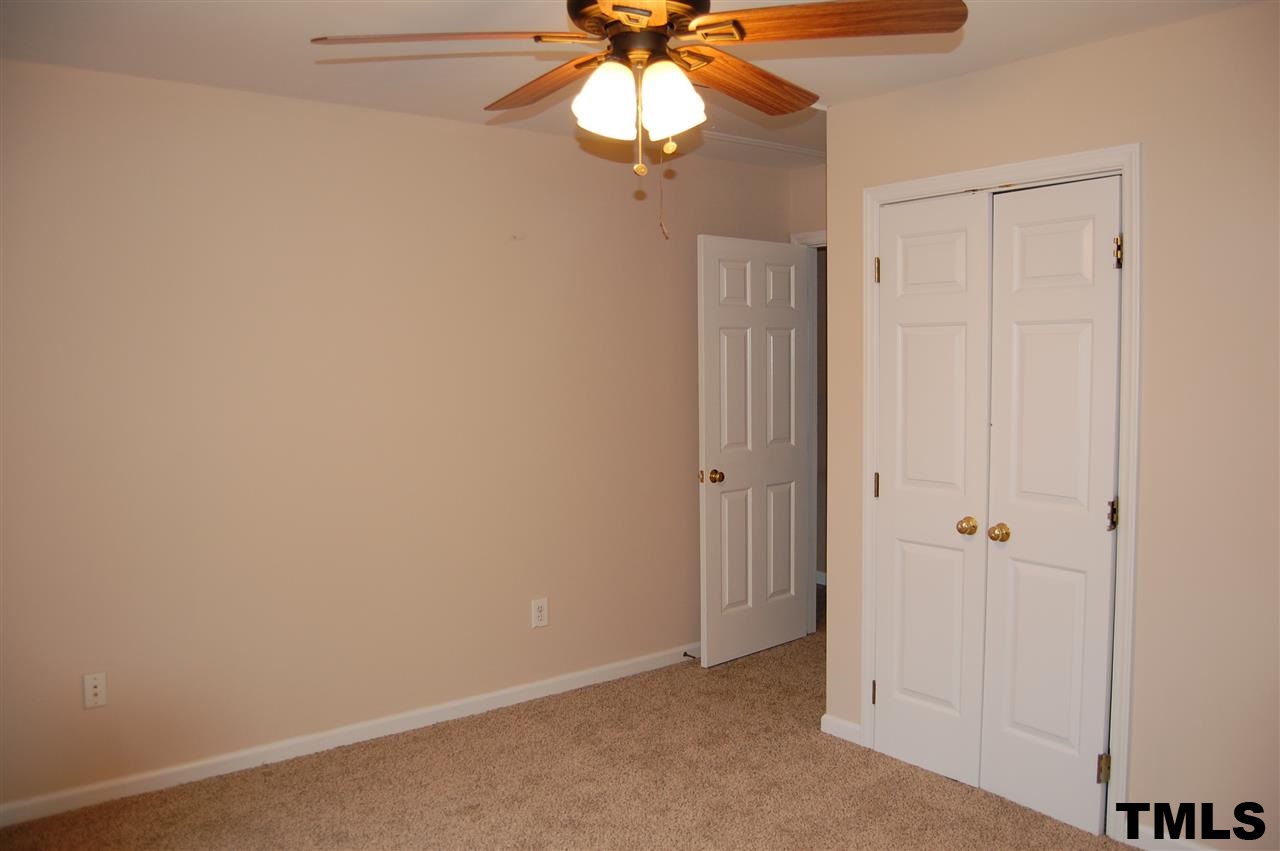 9505 Meadowmont Lane Raleigh, NC 27615 - Photo 5 of 18 a view of an empty room